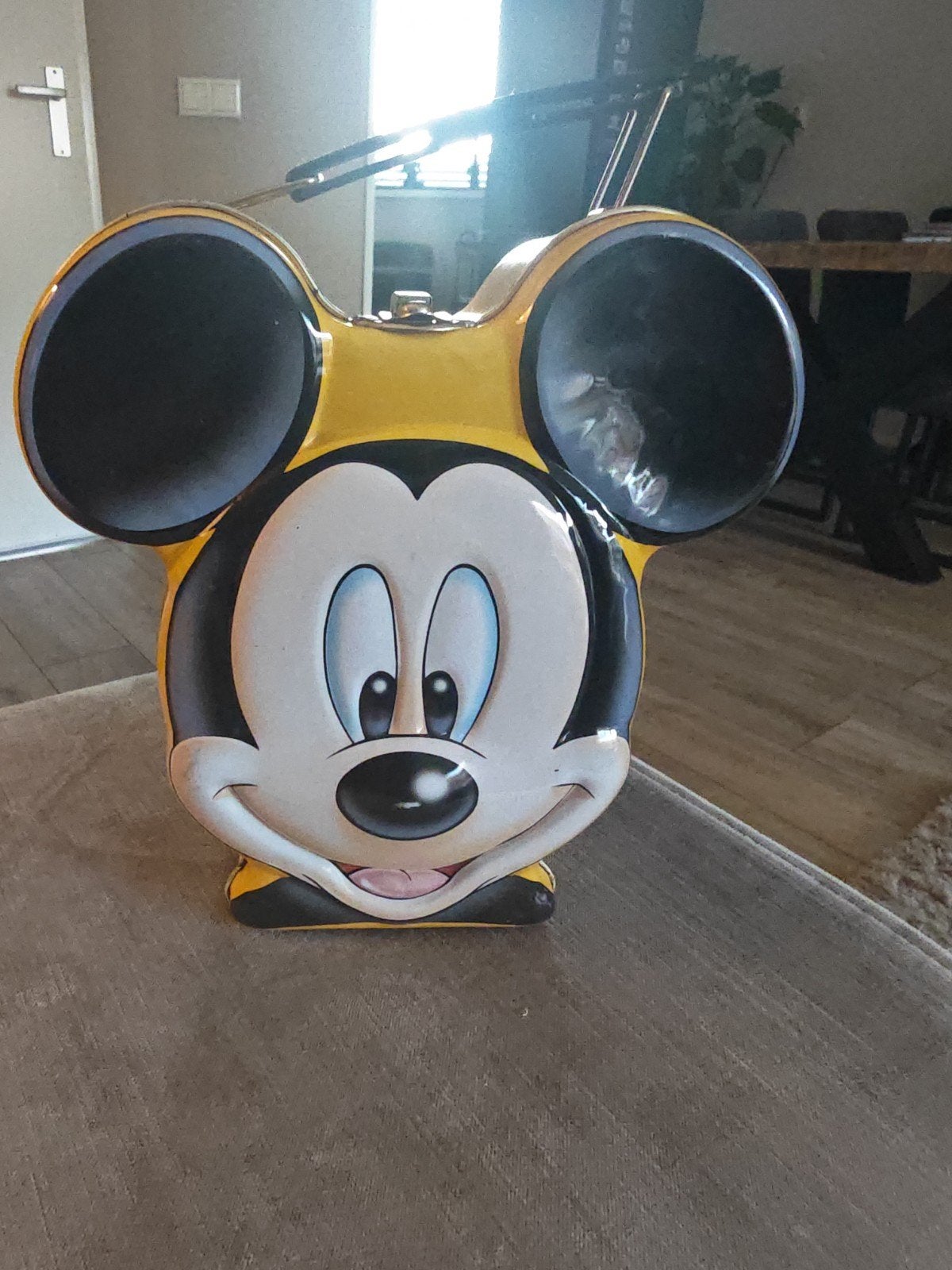 Mickey Mouse jaren 70 broodtrommel, Ophalen