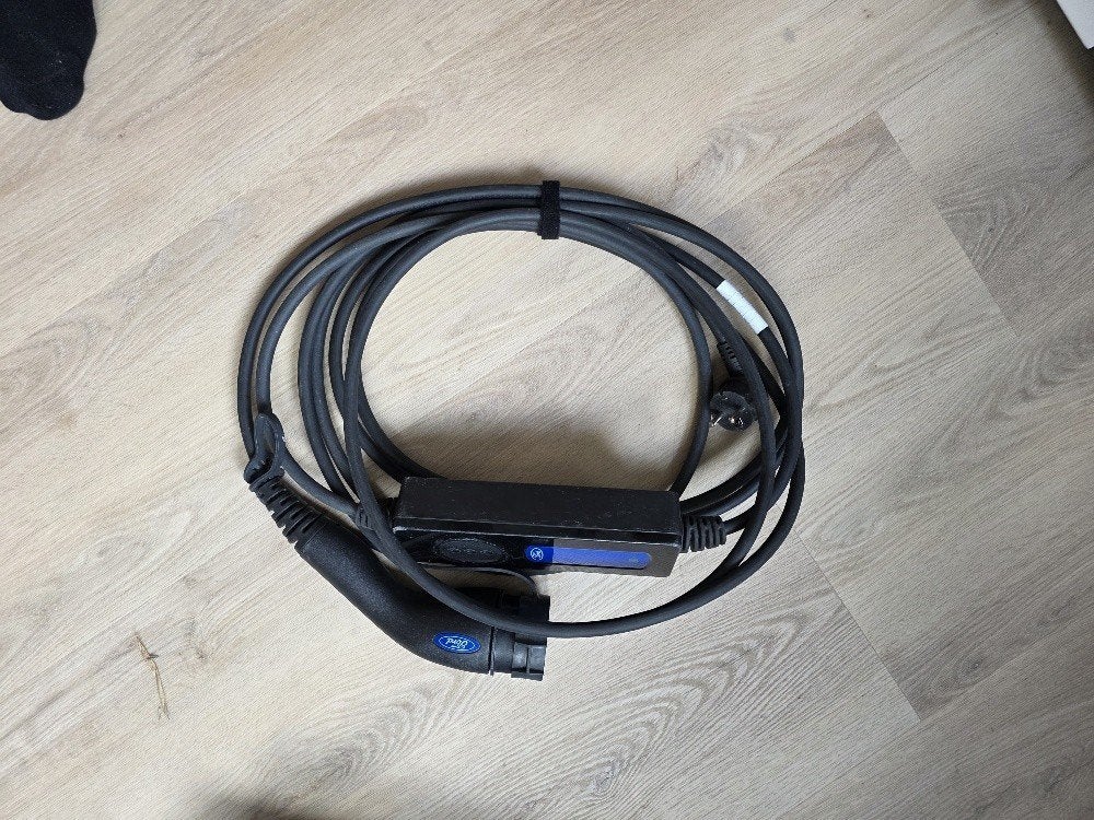 laadkabel hybride 220V in perfecte staat, Ophalen of Verzenden, Zo goed als nieuw, Laadkabel