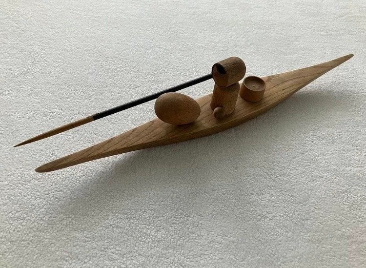 Arne Tjomsland Kajak Eskimo Visser Houten Figuur, Ophalen of Verzenden, Gebruikt