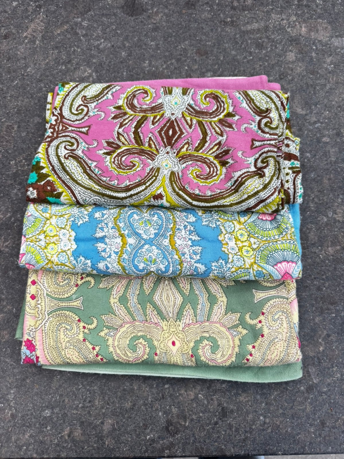 3 Kleurrijke Oilily sjaals, Kleding | Dames, Ophalen of Verzenden, Maat 46/48 (XL) of groter, Sjaal