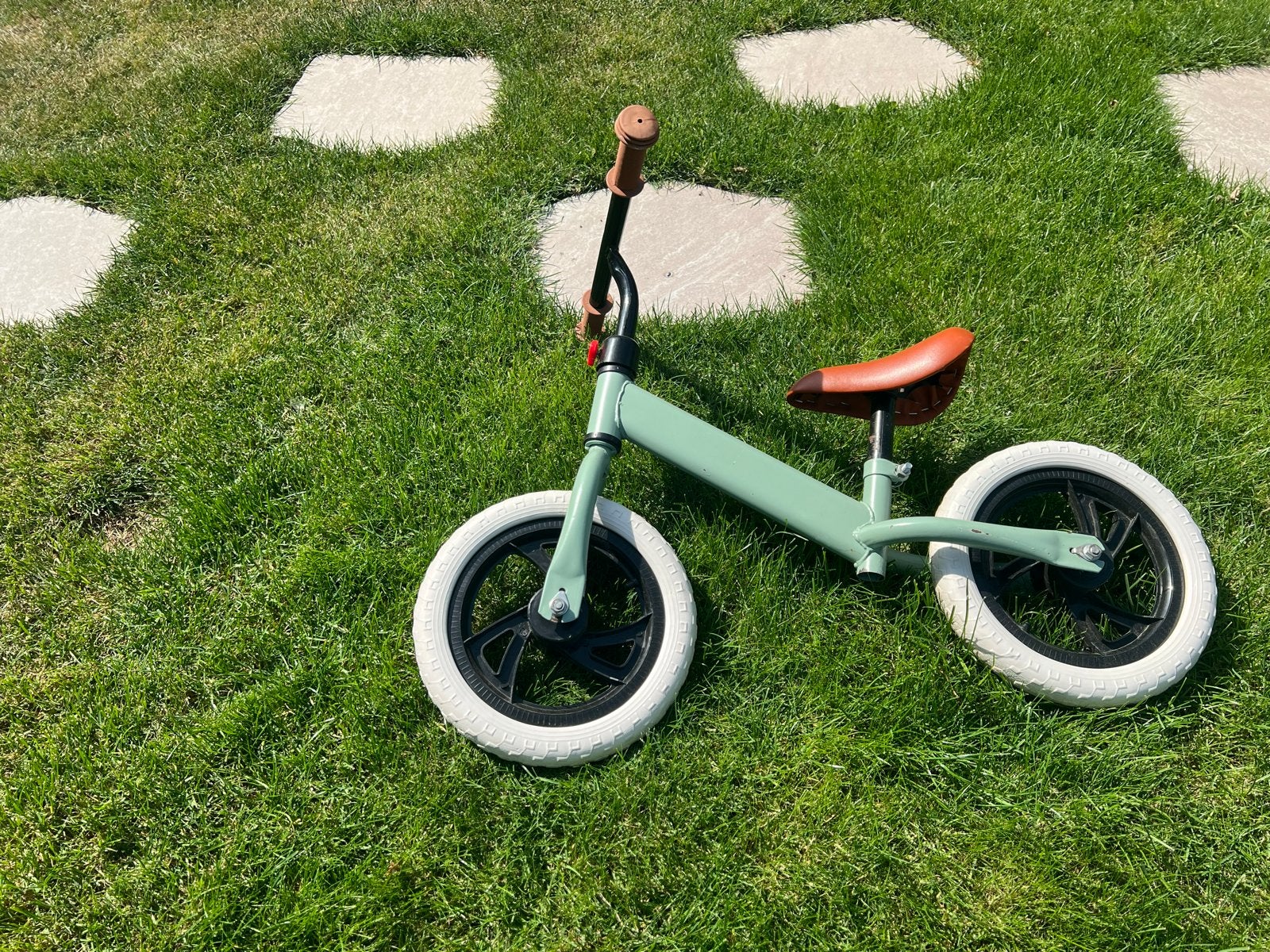 Loopfiets Kruidvat - Groen met bruin zadel, Ophalen, Gebruikt, Loopfiets