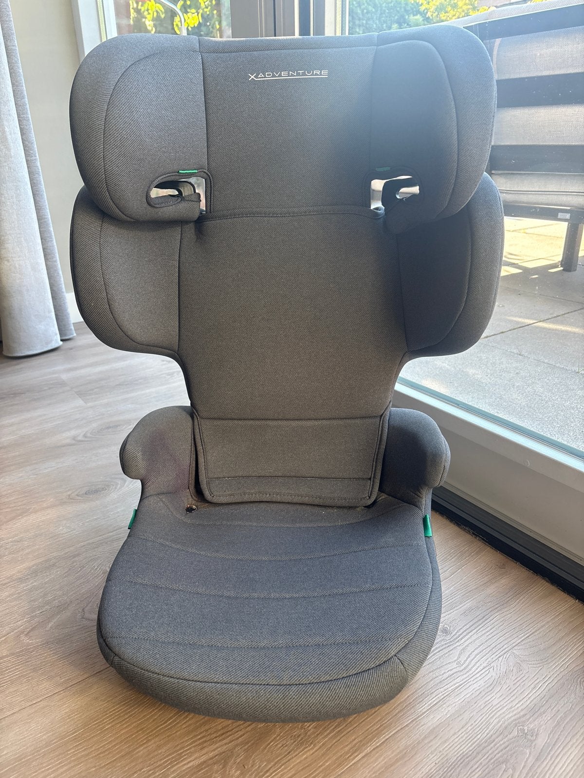XAdventure autostoel 105-150 cm met Isofix, Autogordel of Isofix, Gebruikt, 15 t/m 36 kg, Verstelbare rugleuning