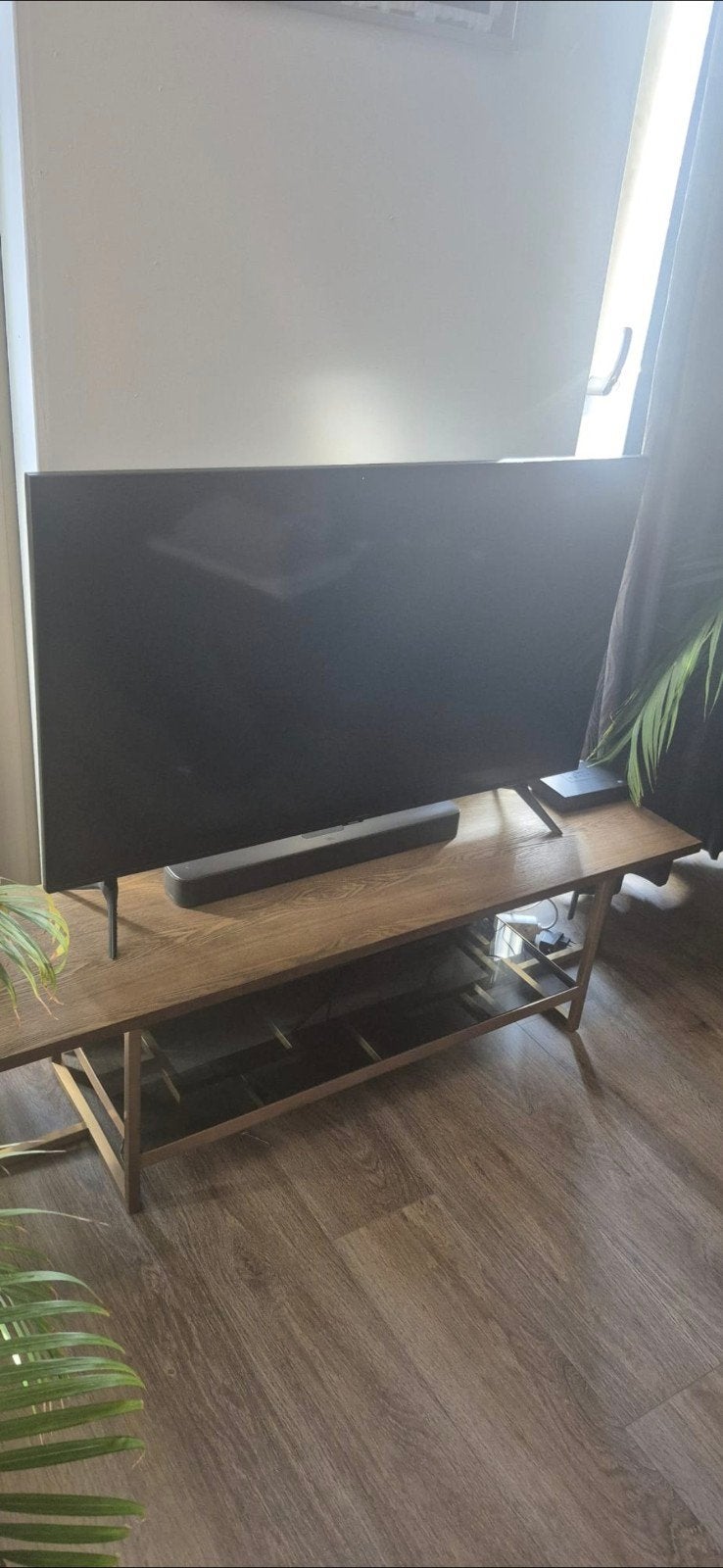 Gloed nieuwe Samsung 5k led smart tv, Ophalen, Nieuw, 25 tot 50 cm, Minder dan 100 cm