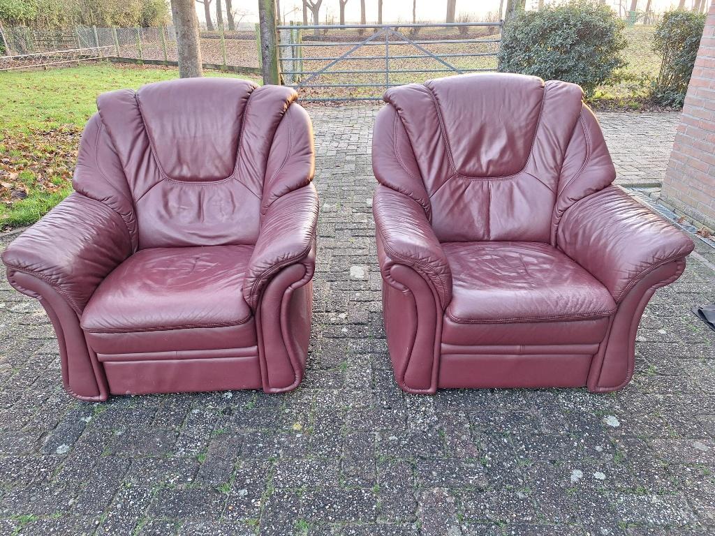 Gratis : 2 Leren Fauteuils in bordeaux Himolla / stoel leer, Ophalen, Zo goed als nieuw, 50 tot 75 cm, Leer