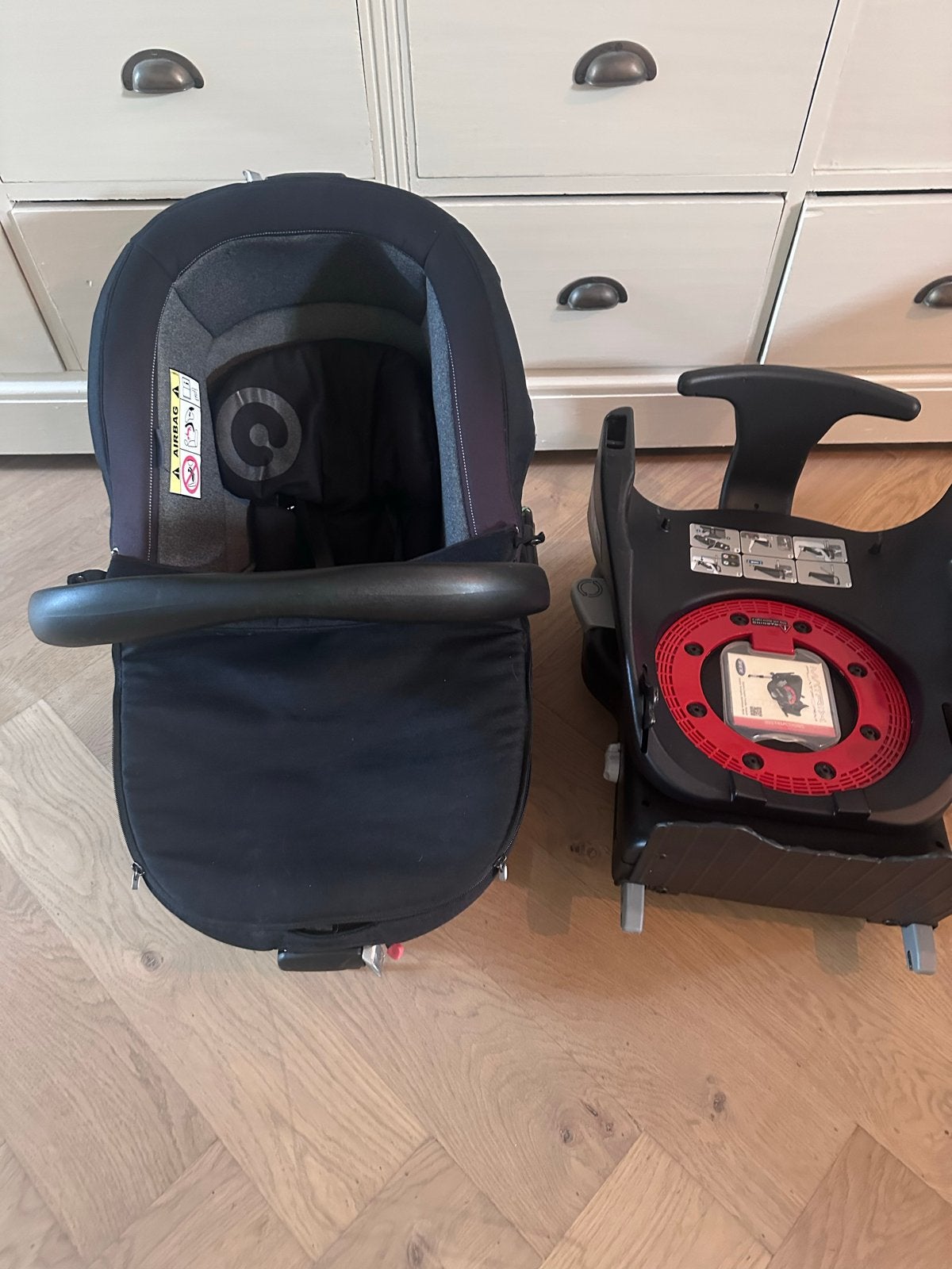 Jane Matrix autostoel met Isofix base, Autogordel of Isofix, Gebruikt, Slaapstand, 0 t/m 13 kg