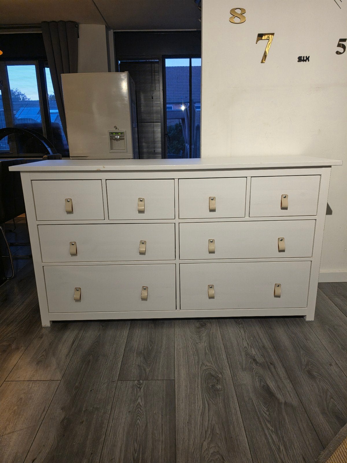 ikea hemnes commode wit gebeitst met 8 lades., Ophalen, 5 laden of meer, Zo goed als nieuw, Minder dan 100 cm