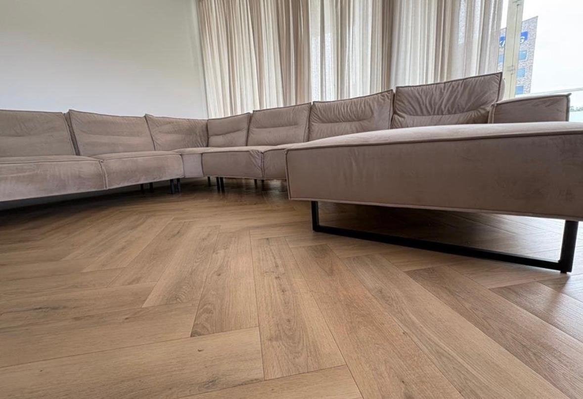 Foto 6 van Ruime U-vormige bank - Comfortabel en modern