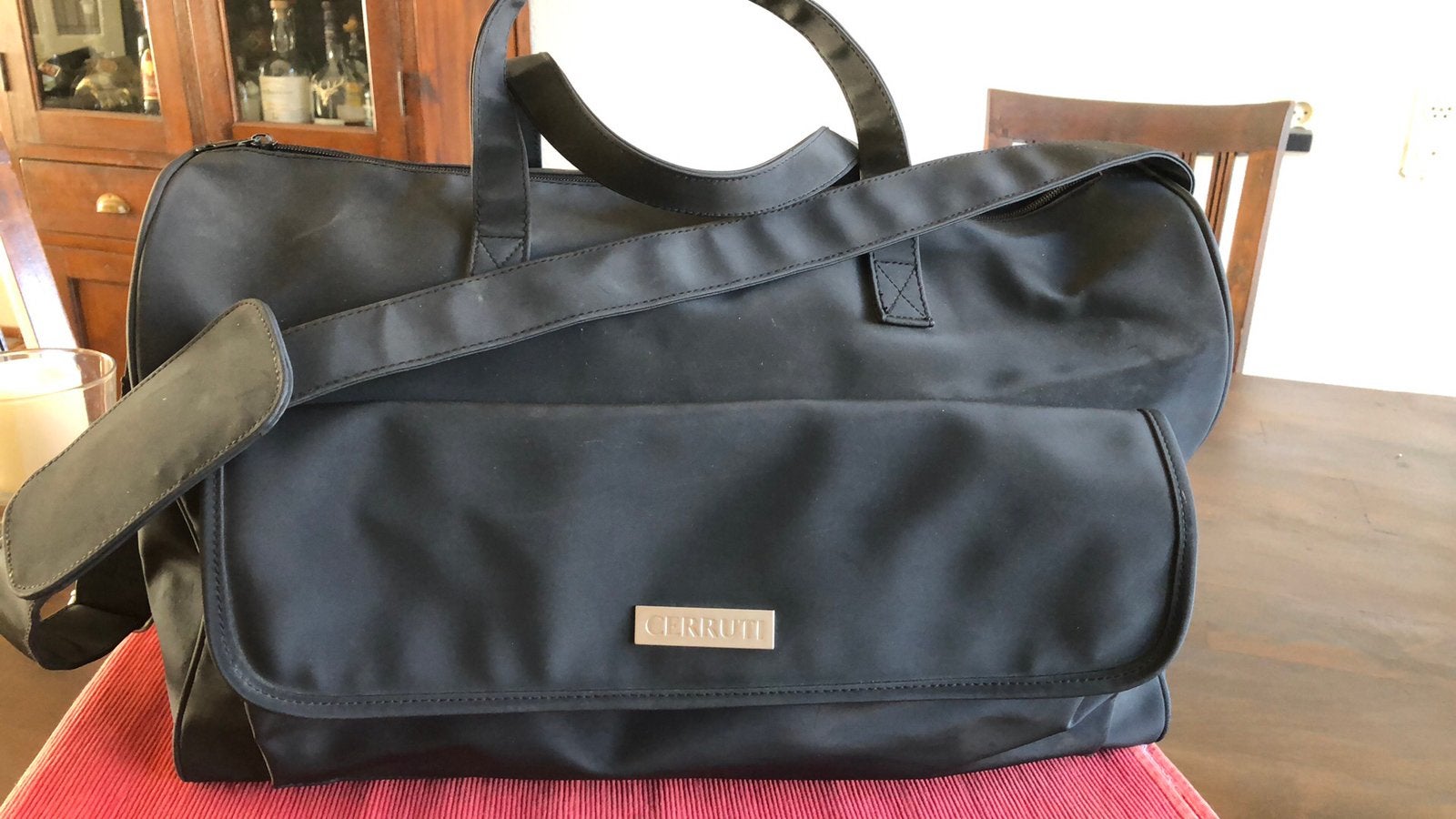 Nieuwe Cerruti reistas, 30 cm of meer, Zwart, Minder dan 35 cm, Ophalen of Verzenden
