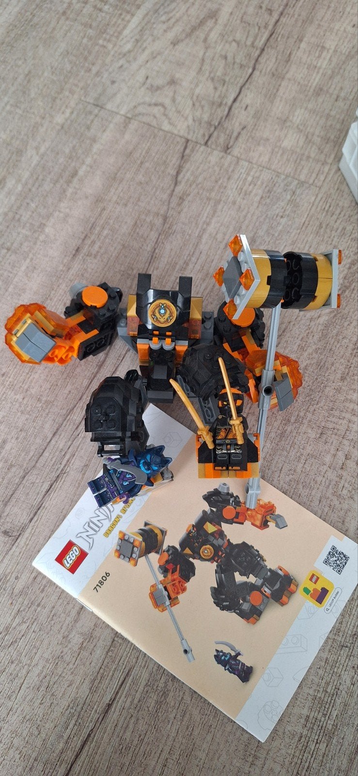 LEGO Ninjago 71806 Cole's Elementaire Aarderobot, Ophalen of Verzenden, Zo goed als nieuw, Overige merken