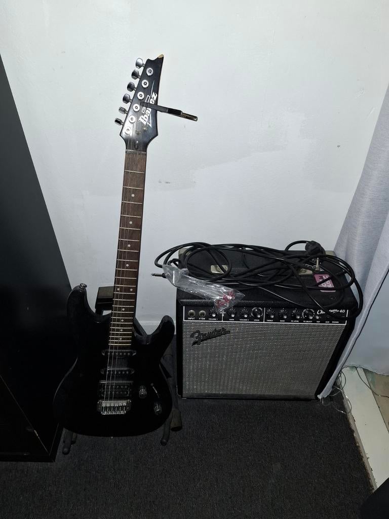 Ibanez gitaar met Fender versterker, Ophalen