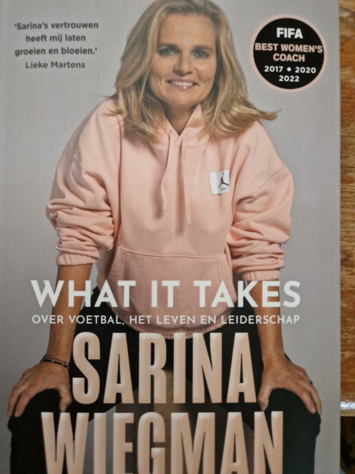 Sarina Wiegman - What It Takes, Sarina Wiegman; Jeroen Visscher, Verzenden, Zo goed als nieuw, Sport