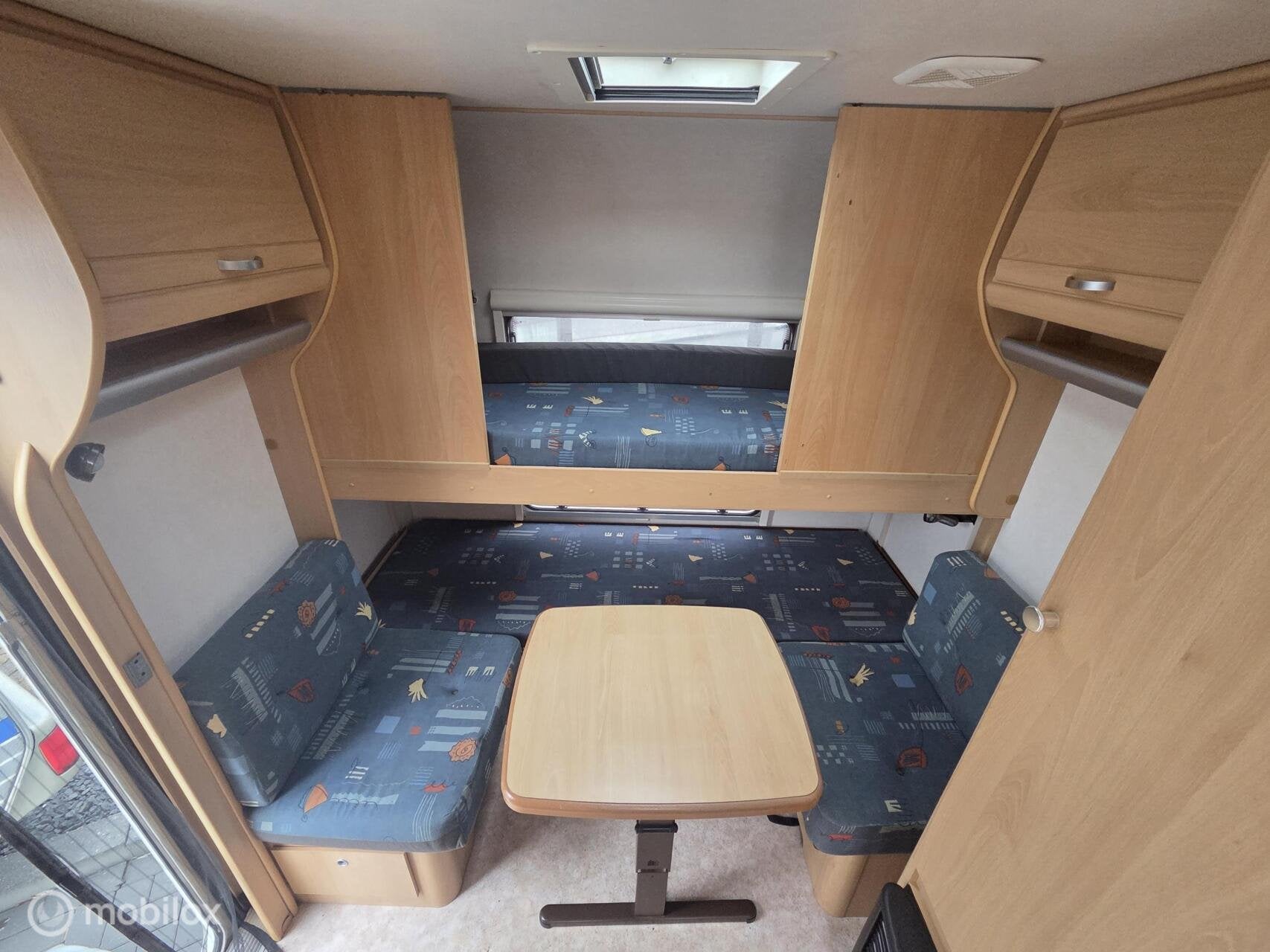 Foto 9 van Tec 490 P1 stapelbed voortent luifel inruil mogelijk