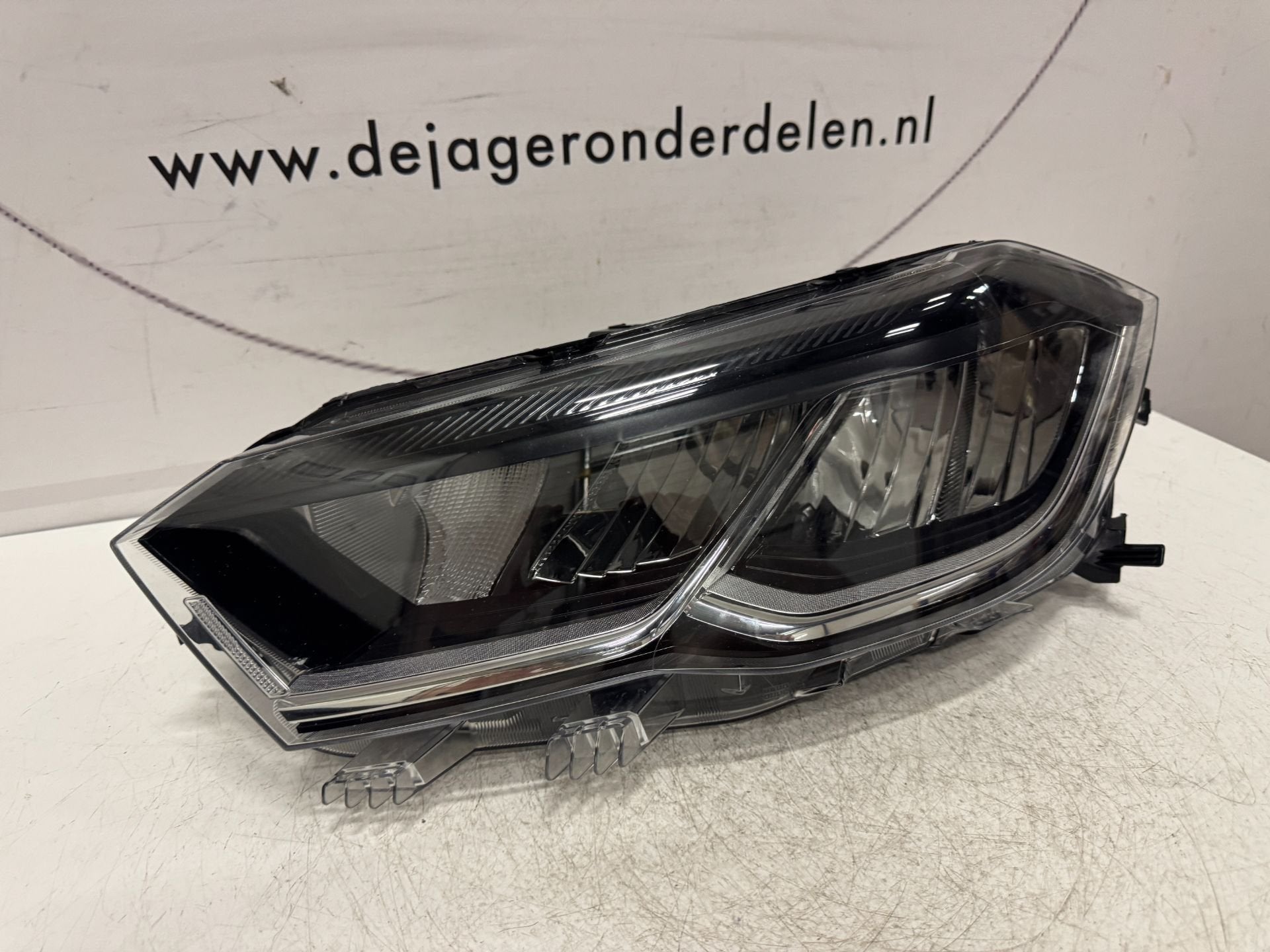 VOLKSWAGEN POLO 2G FACELIFT LED KOPLAMP LINKS 2G1941005D, Auto-onderdelen, Verlichting, Gebruikt, Volkswagen, Volkswagen AG, Berliner Ring 2
38440  Wolfsburg, DE