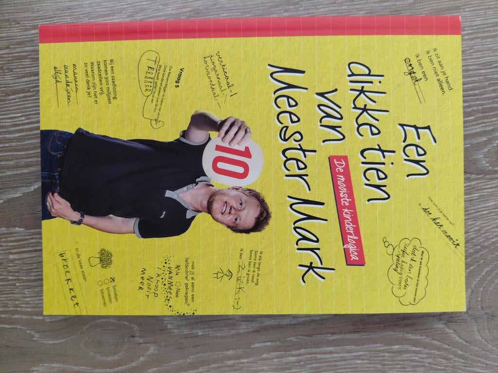 Een dikke tien van Meester Mark, Boeken, Humor, Ophalen of Verzenden, Zo goed als nieuw