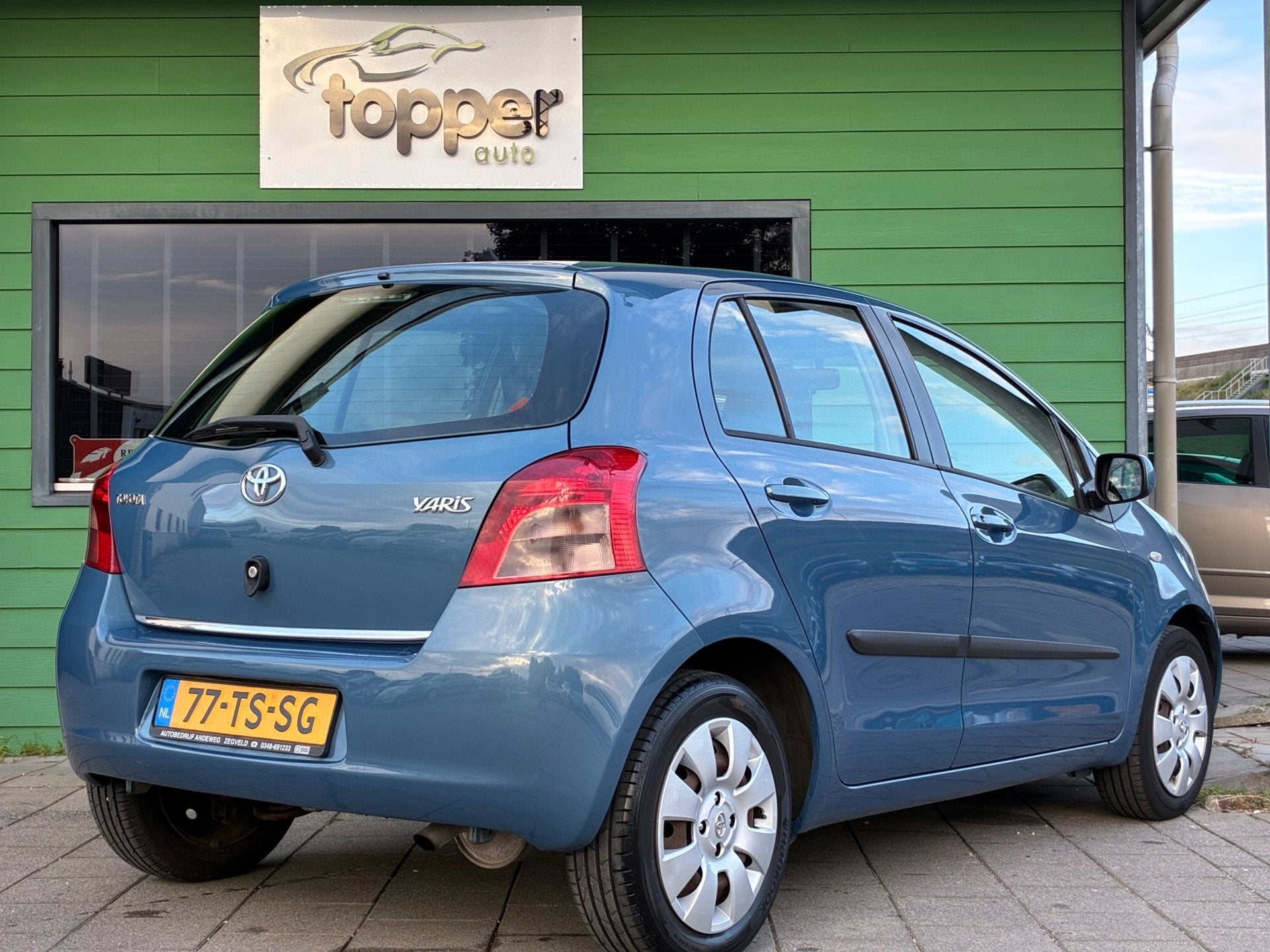 Foto 3 van Toyota Yaris 1.3 VVTi Sol|2e Eigenaar|Airco|Elektr.ramen|Goe