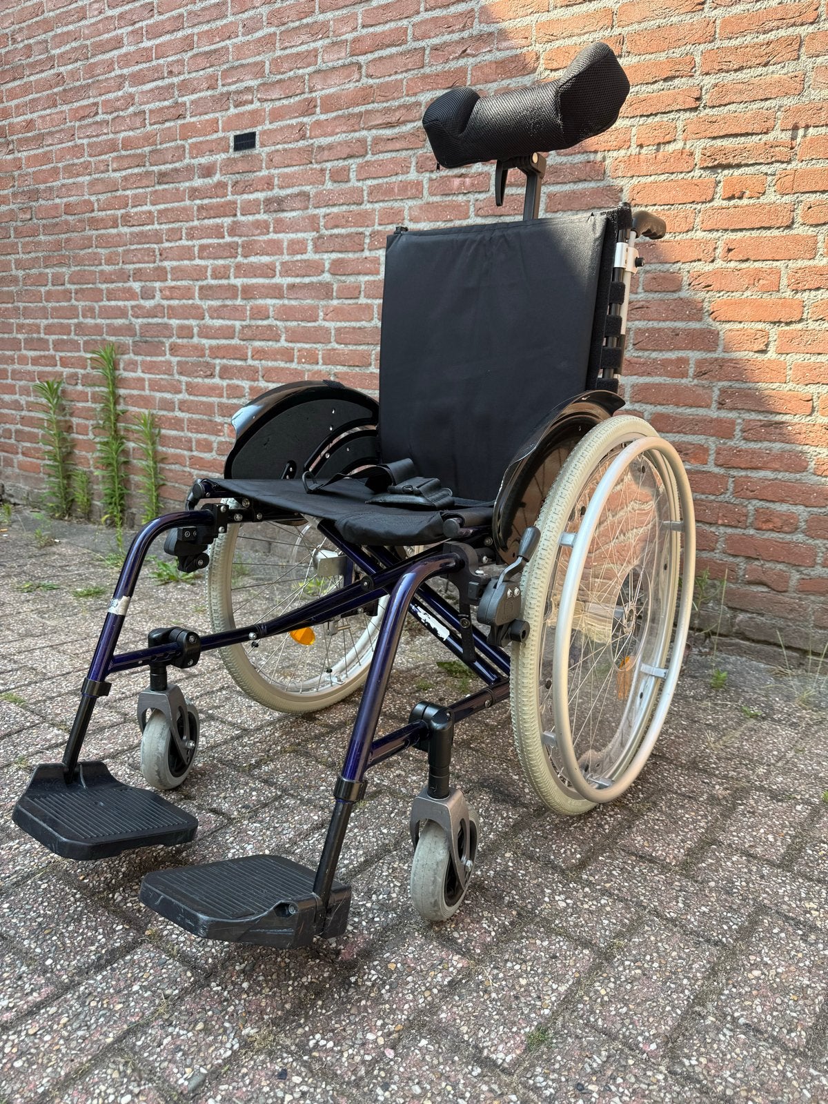 Qouickie SunRise Rolstoel Met hoofdsteun, Ophalen, Gebruikt, Ema.mobility.wheelchair@gmail.com, Rolstoel