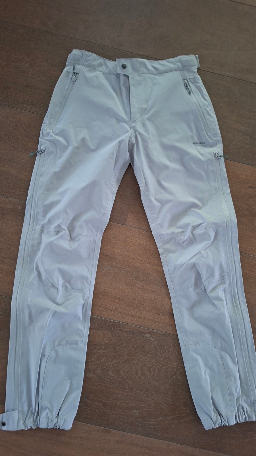 Dames Softshell outdoorbroek / regenbroek maat M, beige, Ophalen of Verzenden, Nieuw, Lang