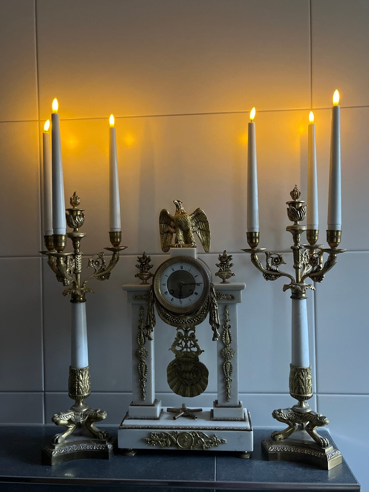 Antieke Marmeren Penduleset met Kandelaars, Antiek en Kunst, Ophalen