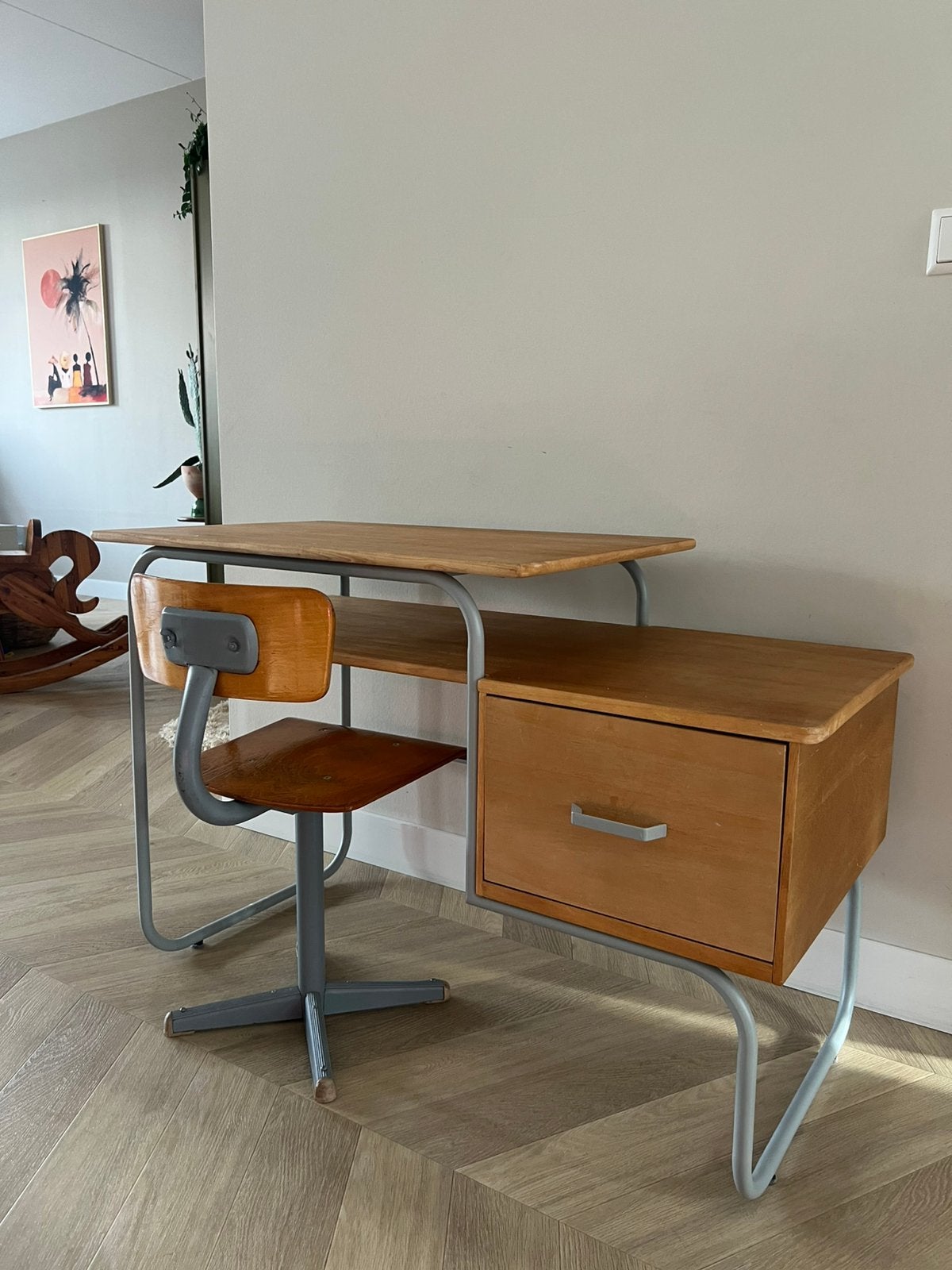 Kinderbureau met stoel, Ophalen, Gebruikt, Hout, Kinderbureau