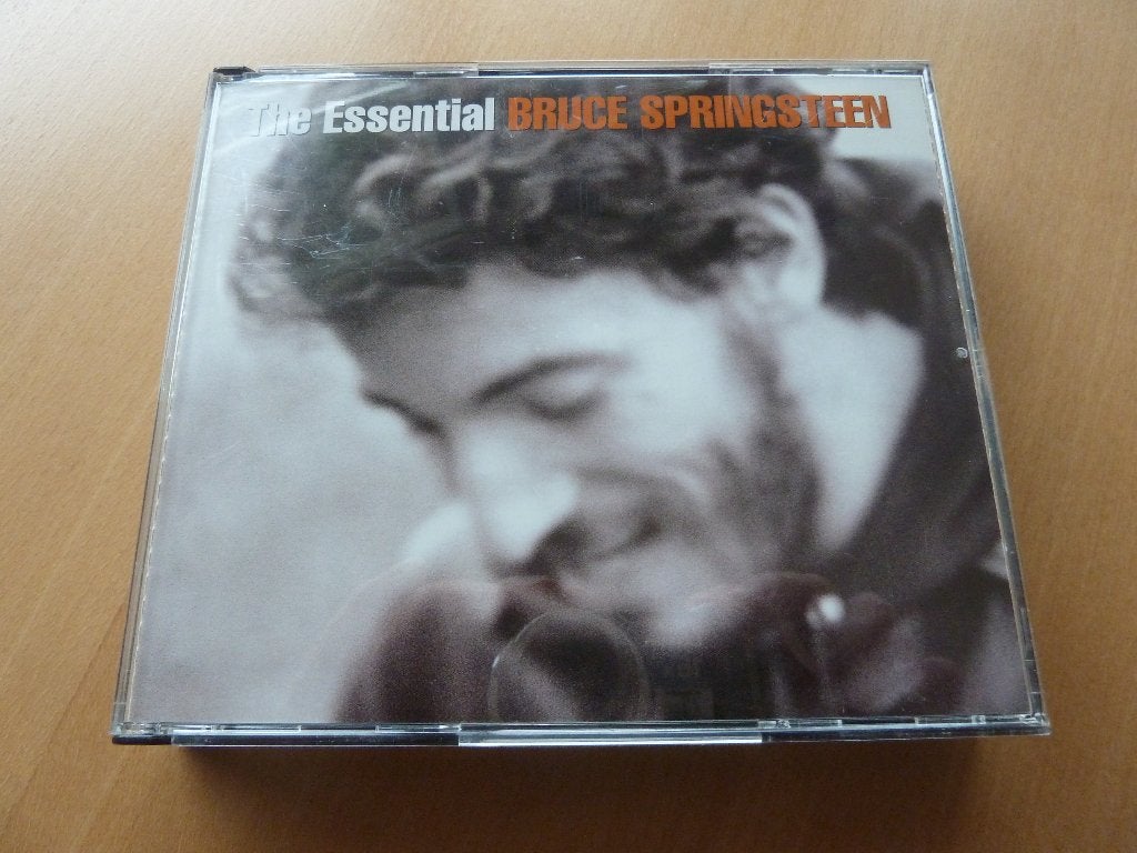 Bruce Springsteen - The Essential (3 CD's incl Bonus Disc), Ophalen of Verzenden, Zo goed als nieuw, Poprock