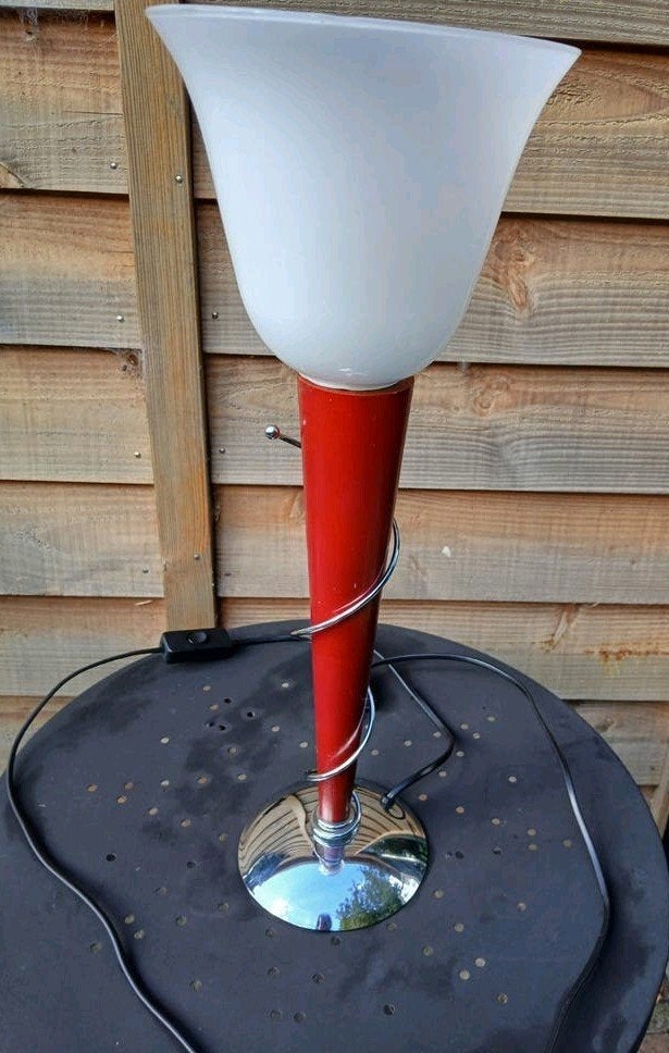 Retro look staande lamp - Rood met wit glas, Gebruikt, Glas, Minder dan 100 cm, Retro