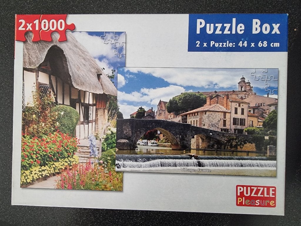 Legpuzzel 2 x 1000 stukjes. Onderwerp Village en cottage, Ophalen of Verzenden, 500 t/m 1500 stukjes, Zo goed als nieuw, Legpuzzel