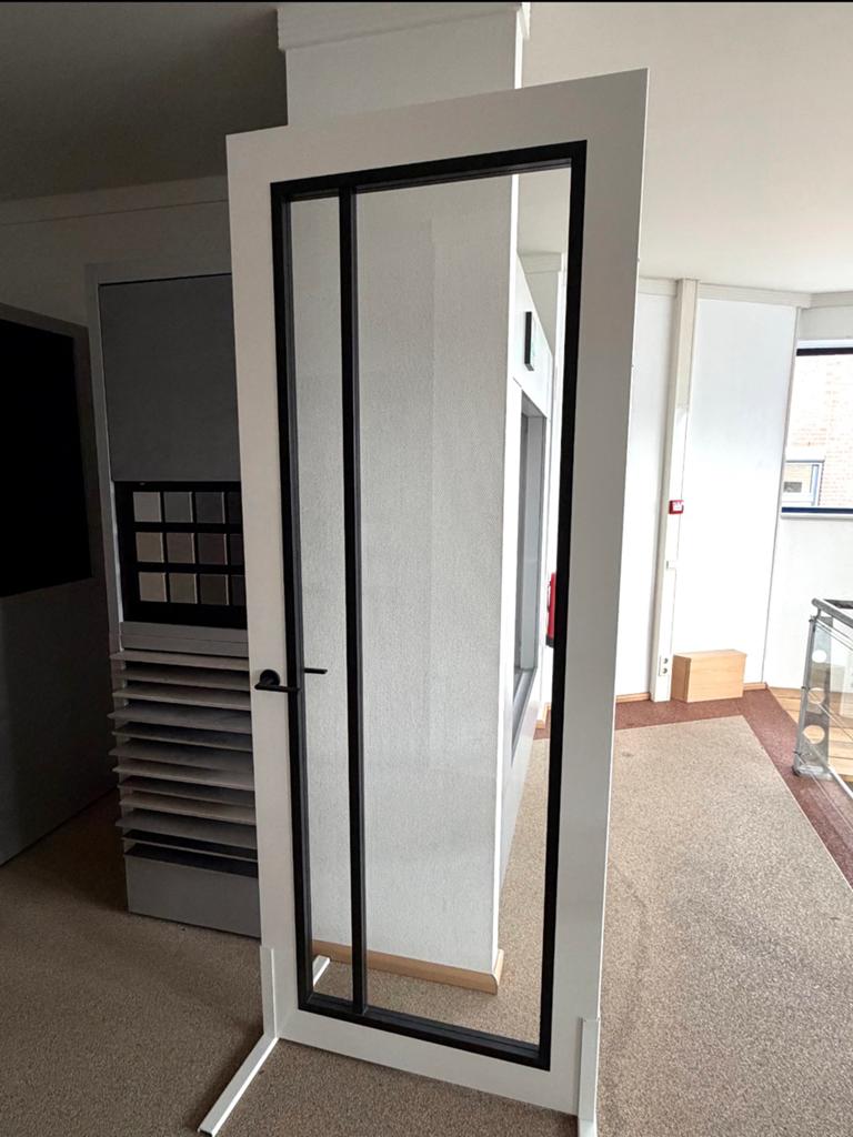 Luxe Svedex binnendeur incl deurbeslag 231.5x88, Ophalen, Zo goed als nieuw, Binnendeur, 215 cm of meer