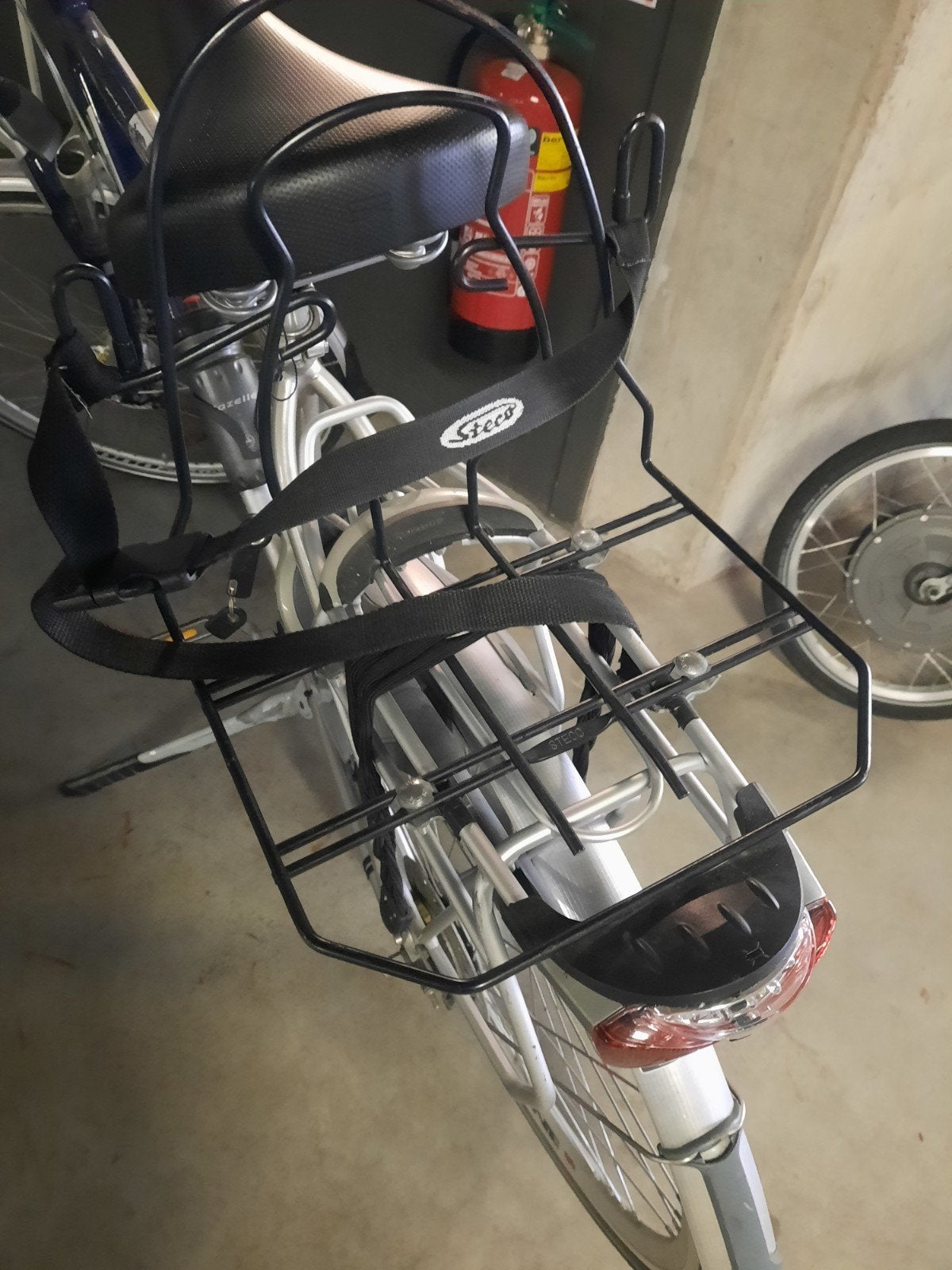 Steco tasdrager voor achterop de fiets, Ophalen, Gebruikt, Steco