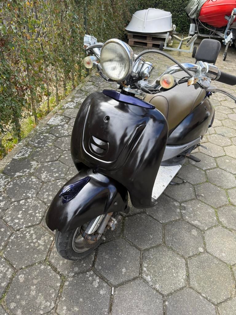 Retro scooter, Ophalen, Gebruikt, Maximaal 45 km/u, Benzine