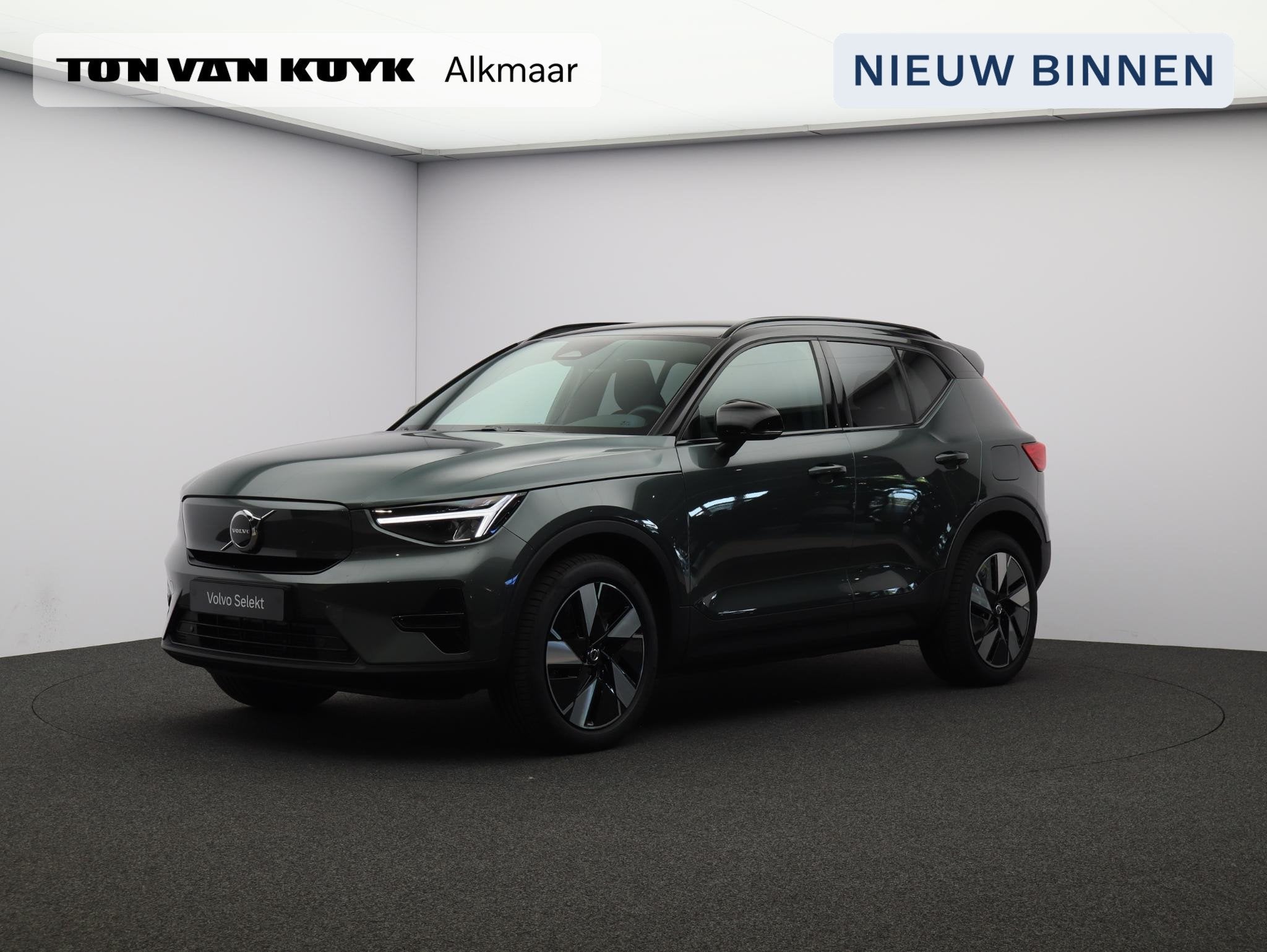 Volvo EX40 Single Motor Ext. Range Plus Europa 82 kWh / Fore, Auto's, Volvo, Gebruikt, Volvo Selected Used Cars, Origineel Nederlands