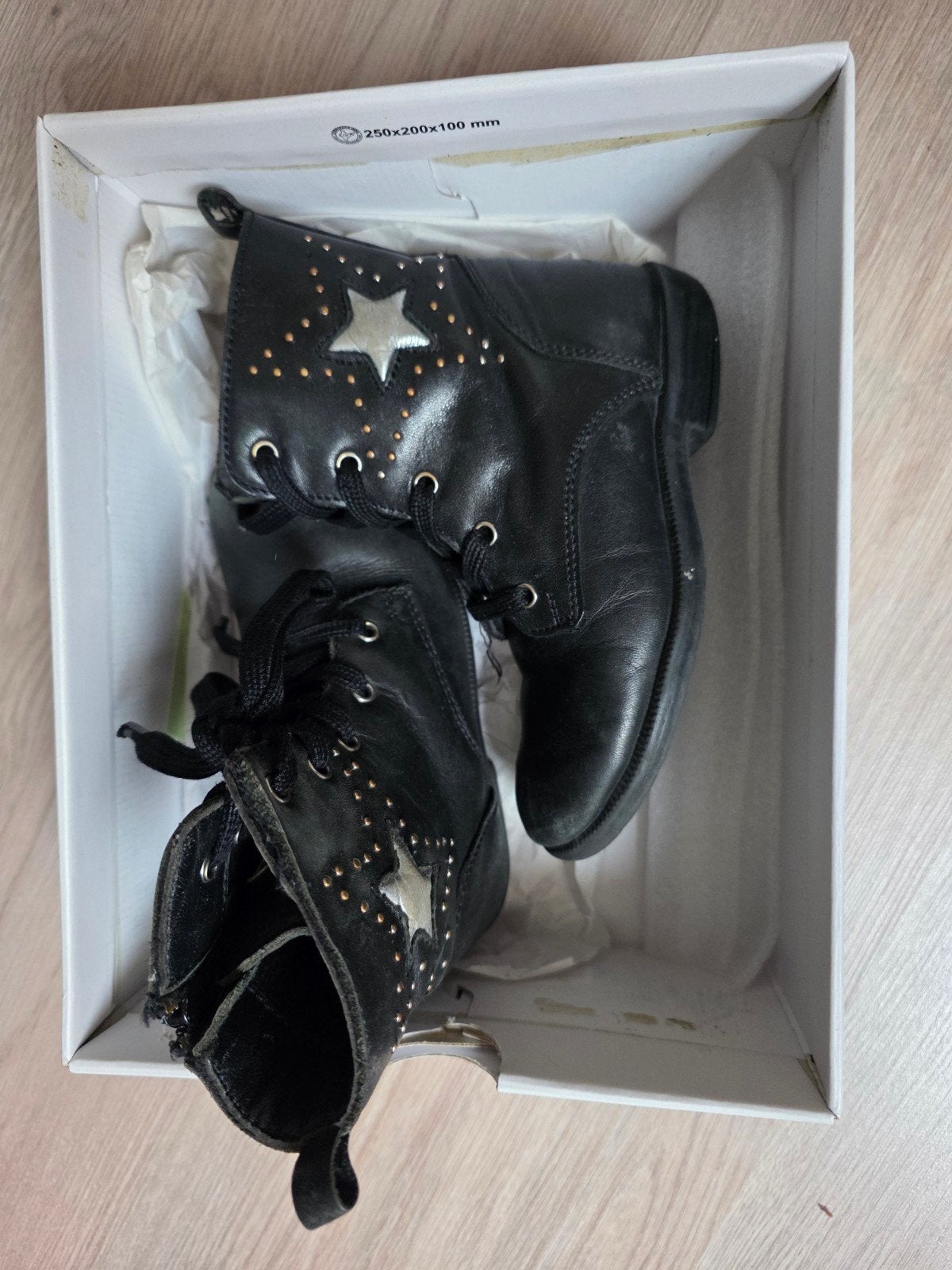 Hush Puppies Laarzen Zwart met Sterren Maat 26, Ophalen, Gebruikt, Hush Puppies, Jongen of Meisje