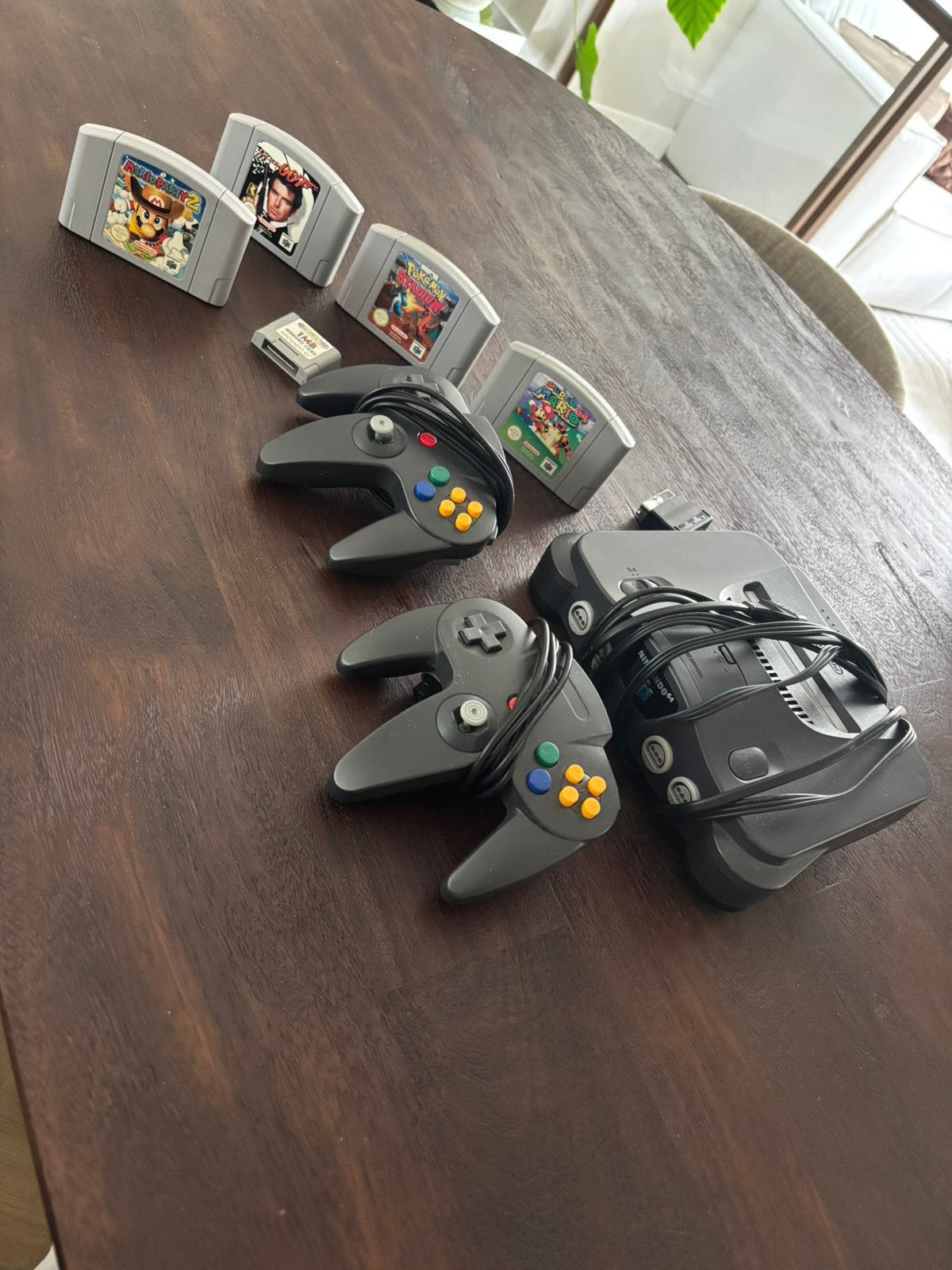 Refurbished Nintendo 64 + accessiores, Avontuur en Actie, Eén computer, Ophalen of Verzenden, Vanaf 3 jaar