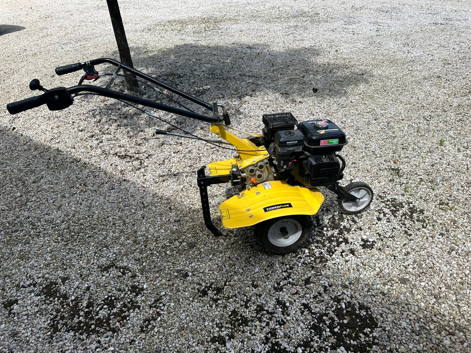 Powerplus POWXG7217 2-in-1 tuinfrees /ploeg, Tuin en Terras, Hand-tuingereedschap, Ophalen, Zo goed als nieuw