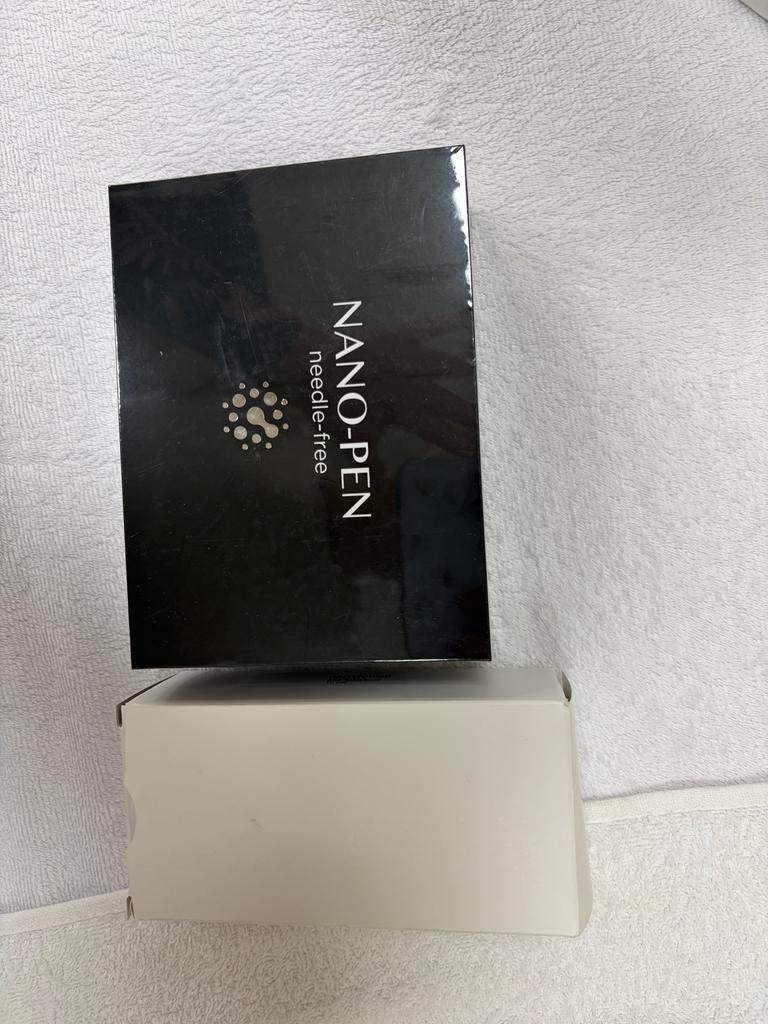 Nieuwe Nano pen microneedling needle-free met 10 cartridges, Ophalen of Verzenden, Nieuw, Gehele gezicht, Verzorging