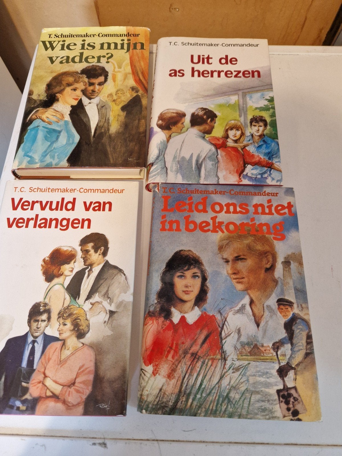 4 romans van T.C. Schuitemaker-Commandeur, Ophalen of Verzenden, Gelezen, T.C. Schuitemaker-Commandeur, Nederland