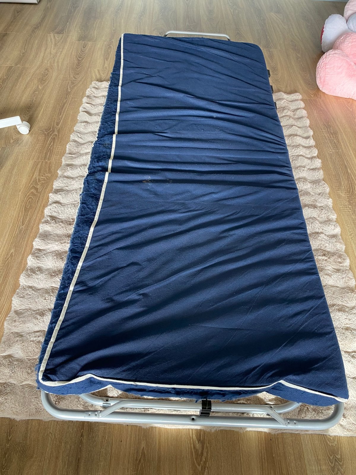 Inklapbaar 1 persoons logeerbed met matras, Ophalen, Gebruikt