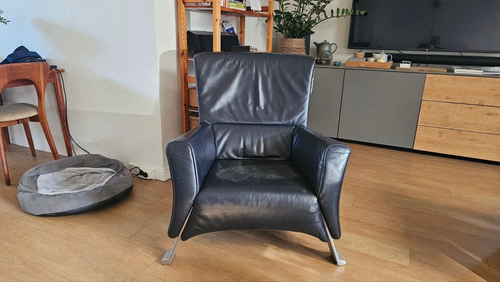 Rolf Benz Leren Fauteuil - Donkerblauw model 322, Ophalen, Modern design, Gebruikt, Blauw