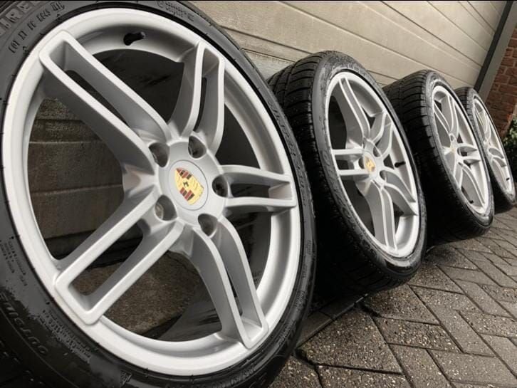 19 " Porsche Turbo Carrera 911 991 4S 4 velgen winterbanden, 19 inch, Gebruikt, -, -