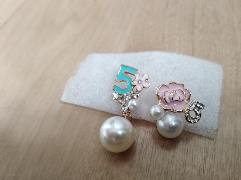 Aparte oorbellen, Overige materialen, Overige kleuren, Nieuw, Ophalen of Verzenden