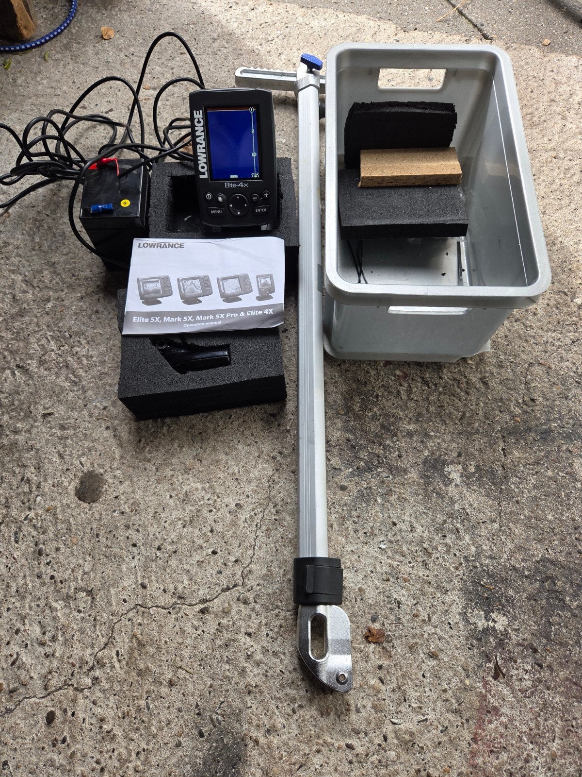 Lowrance Elite-4x Fishfinder met transducer en accu, Ophalen, Gebruikt, Overige typen