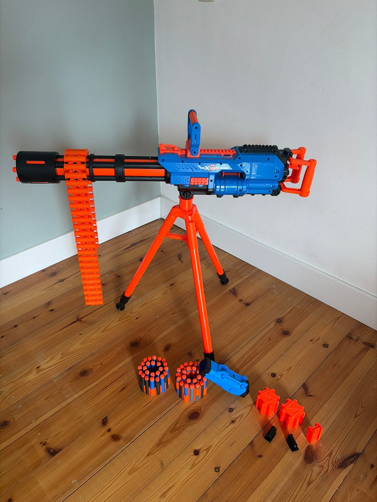 X-Shot Insanity Mad Mega Barrel Blaster met statief, Ophalen, Zo goed als nieuw, Jongen of Meisje