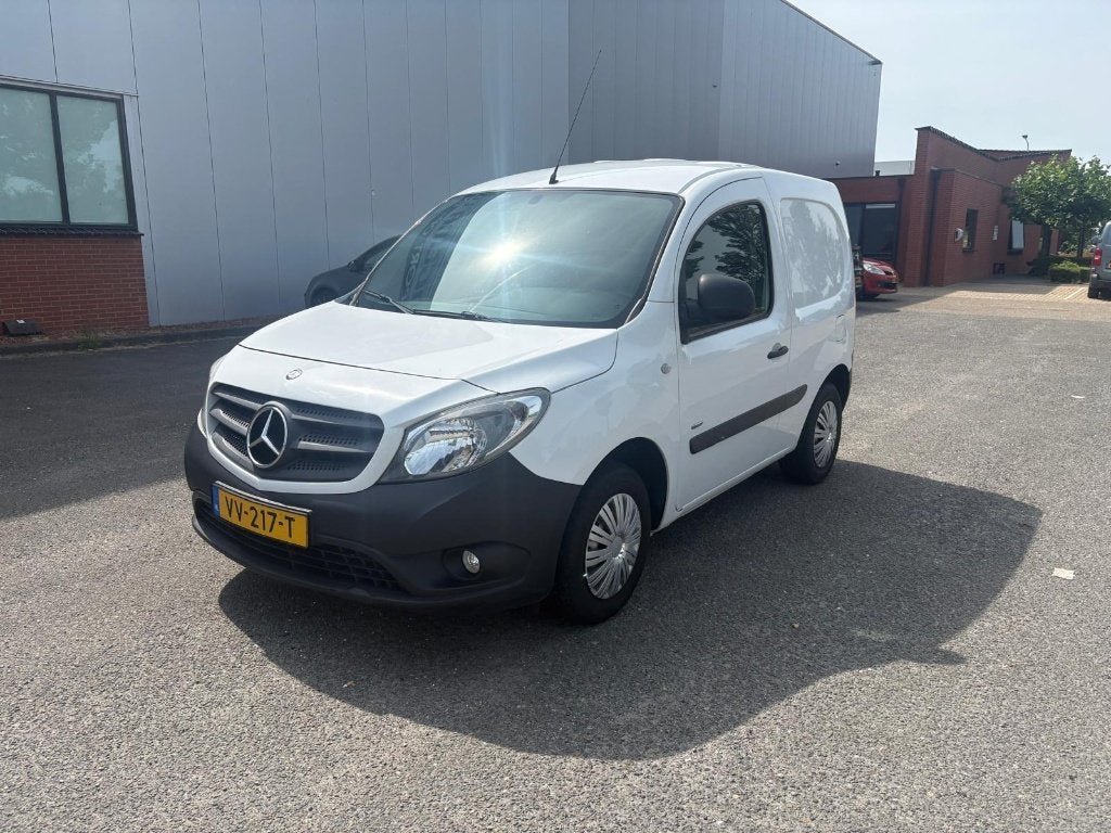 Mercedes-Benz Citan 1.5 CDI 55KW 2016, Auto's, Stof, Zwart, 4 cilinders, Wit