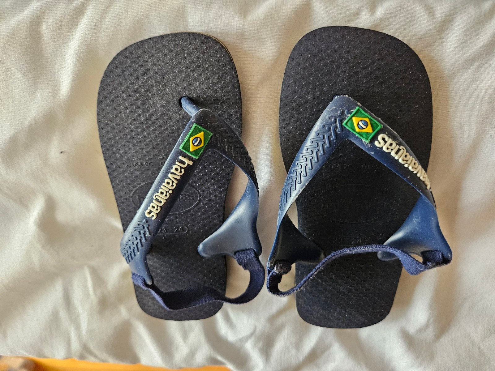 Peuter spulletjes  Slippers 23/24 Bing en Flop ed, Ophalen of Verzenden, Zo goed als nieuw
