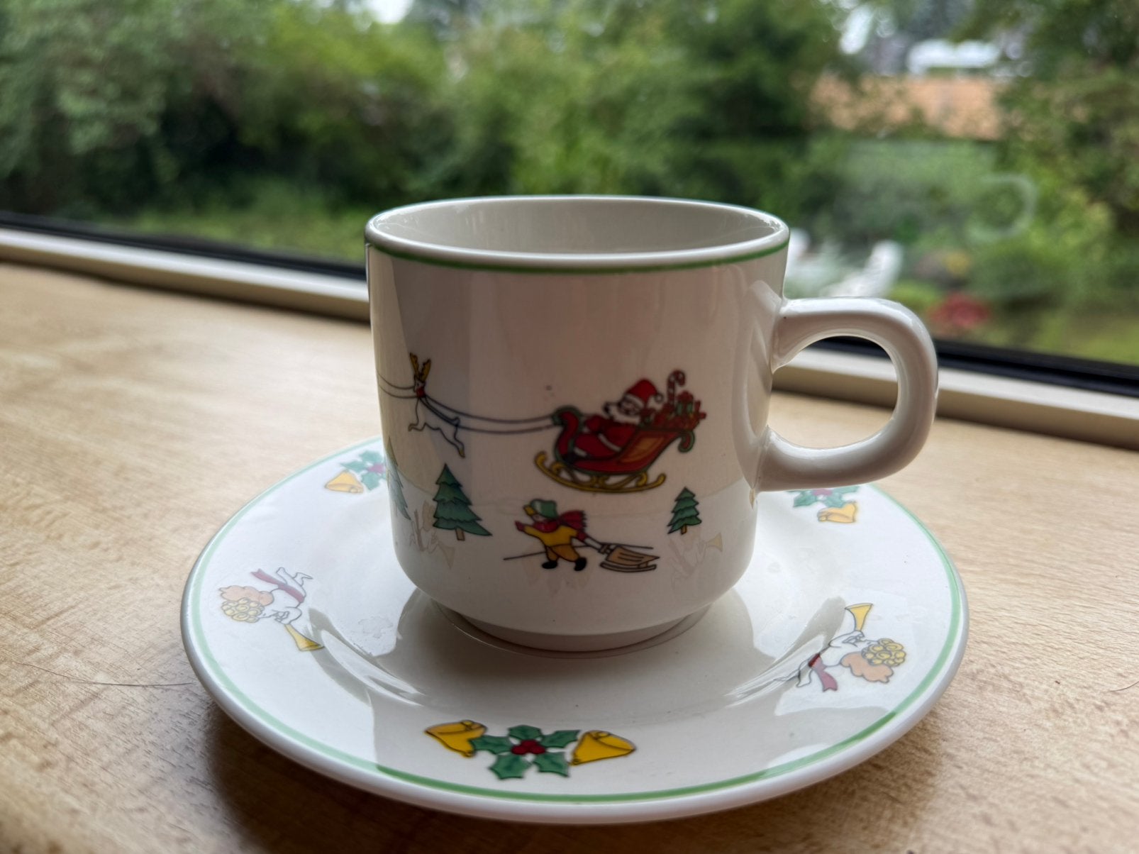 Kun Lun Kerst Kop en Schotel, Antiek en Kunst, Antiek | Porselein, Ophalen