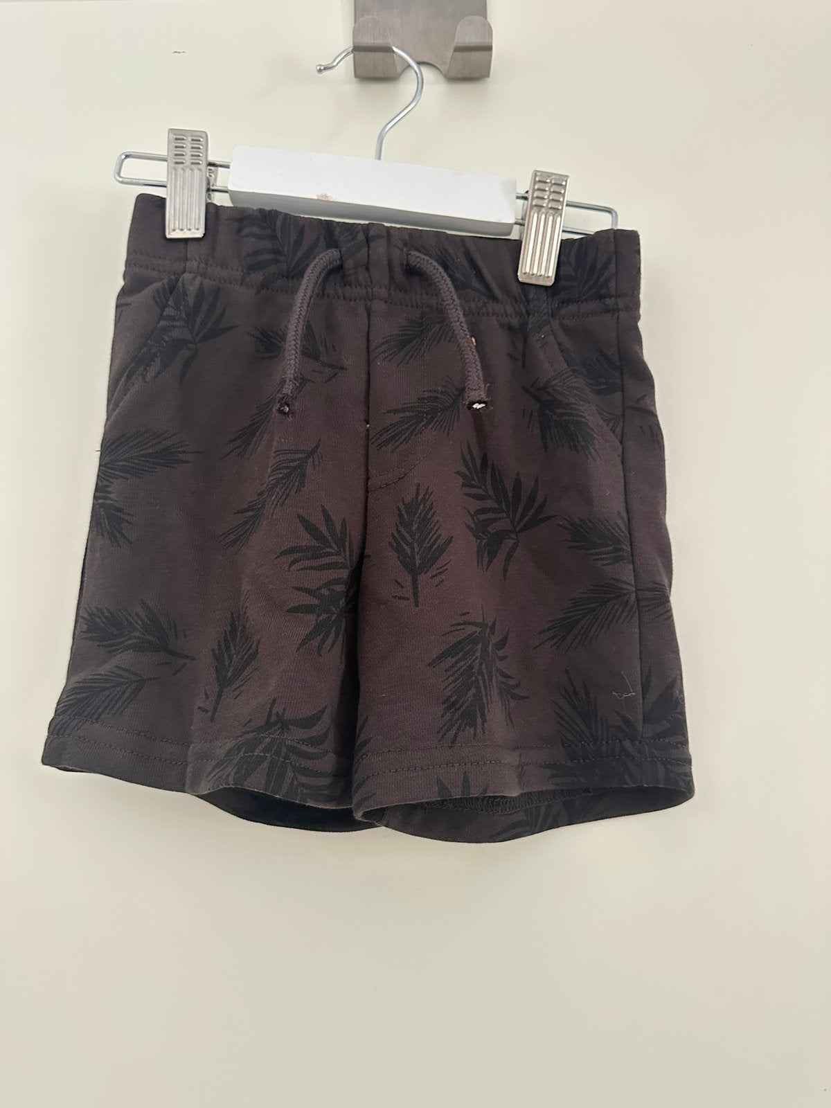 Kinder kortebroek short shorts bruin print touw maat 80, Kinderen en Baby's, Babykleding | Maat 80, Ophalen of Verzenden, Nieuw