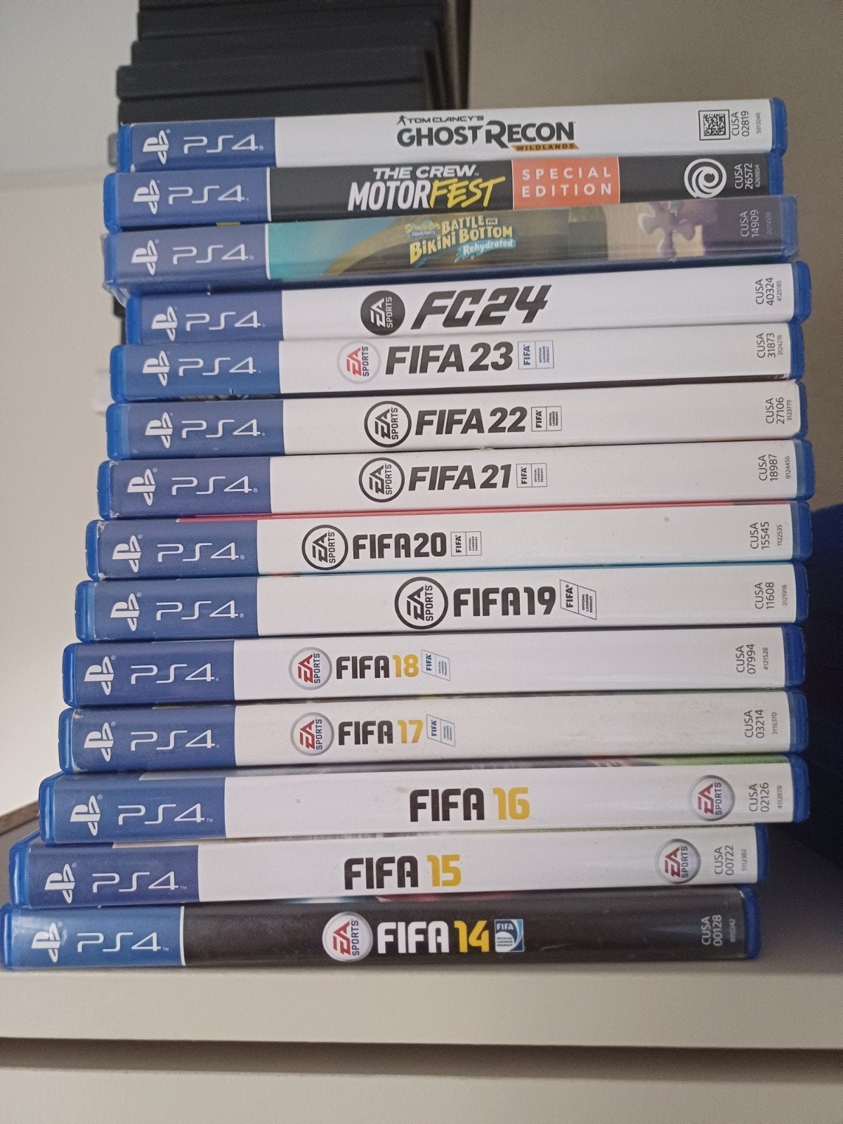 PS4 Games: FIFA, Ghost Recon, The Crew, Battle for Bikini, Gebruikt, Ophalen of Verzenden, Eén computer, Sport