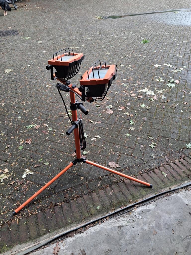 Promax Professionele Bouwlamp op Statief - 500 Watt, Ophalen, Gebruikt, Met statief, Lamp met armatuur