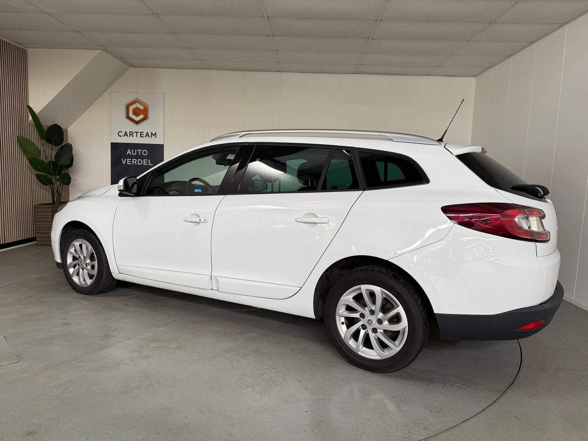 Renault Mégane Estate 1.2 TCe Expression Airco, LMV, Motor, Auto's, Euro 5, Gebruikt, 4 cilinders, 116 pk