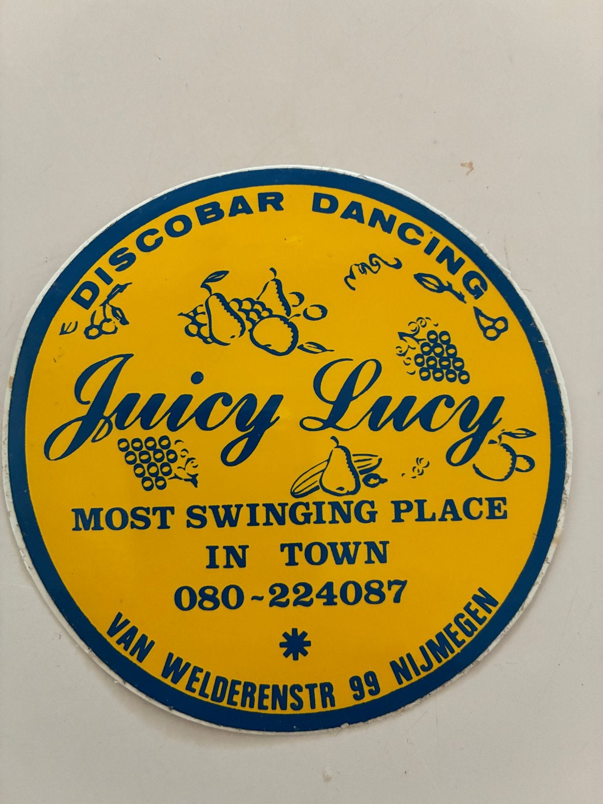 Vintage Juicy Lucy Discobar Dancing Sticker Nijmegen, Ophalen of Verzenden, Gebruikt, Overige typen