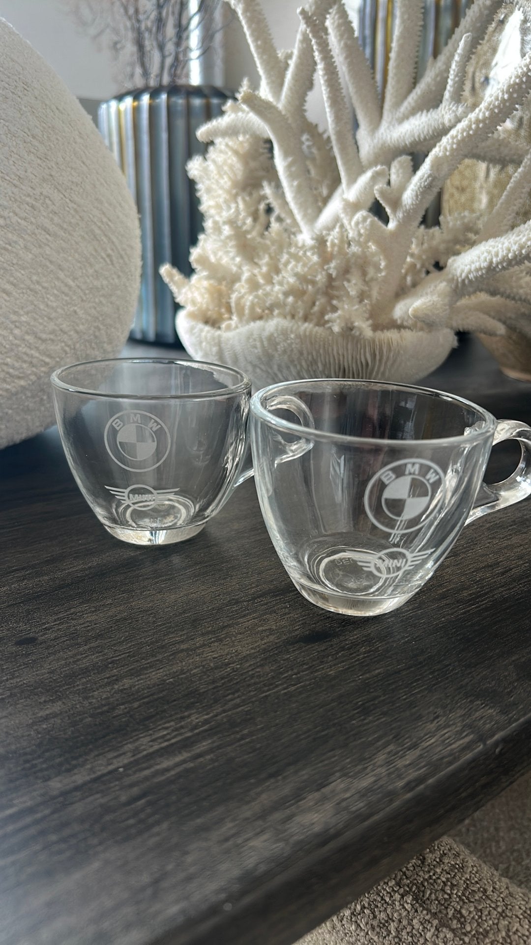 2 leuke glazen koffie kopjes BMW Mini, Ophalen of Verzenden, Zo goed als nieuw